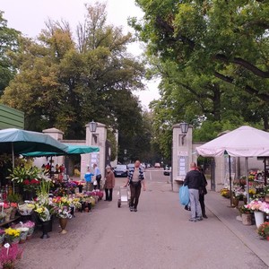 Cmentarz Parafialny (Bródzieński) na Bródnie ul. Św. Wincentego 83, Warszawa